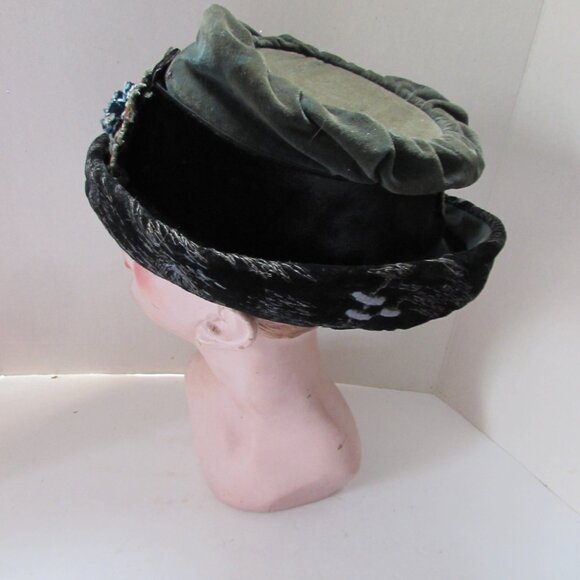 Antique Edwardian Style Black & Green Velvet Hat main image 15